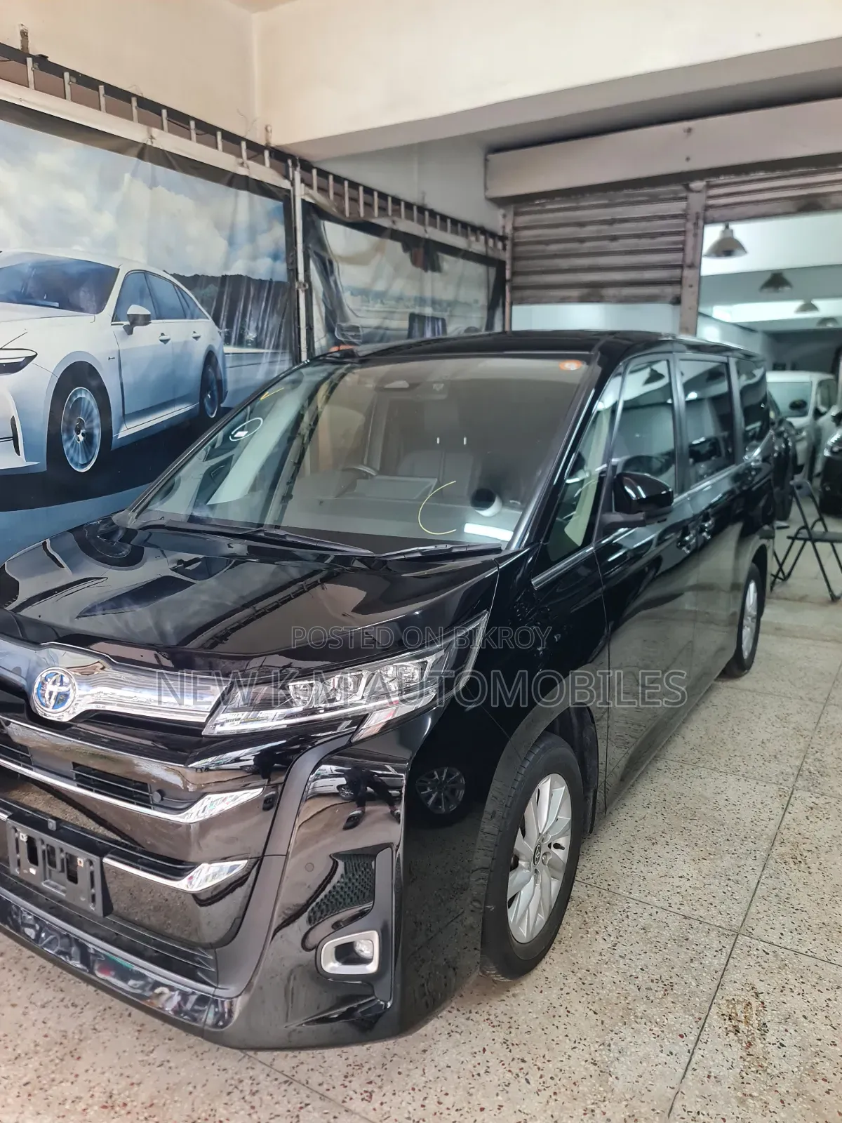 Toyota Noah 2022 Black