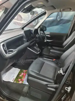 Toyota Noah 2022 Black