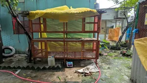 সেগুন কাঠের খাঁচা