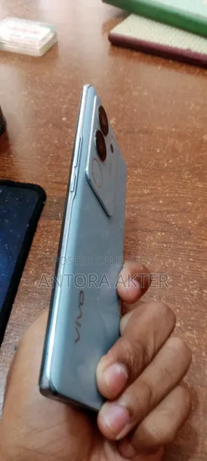 Apple iPhone XR 64 GB Yellow