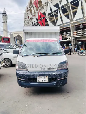 Toyota TownAce 2004 White