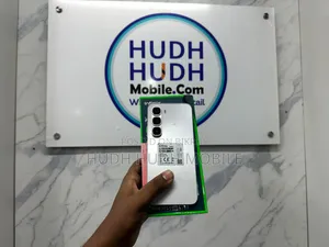 Infinix Hot 60 128 GB Silver