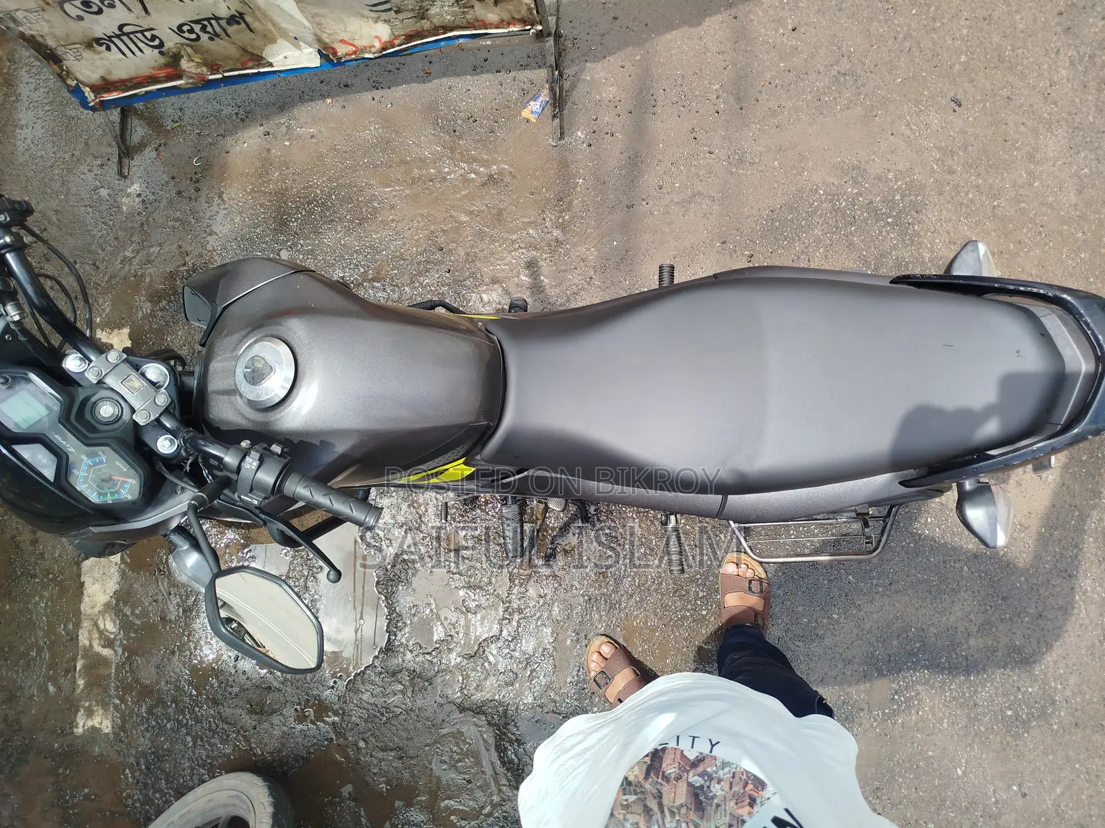 Honda Livo 2023 Gray