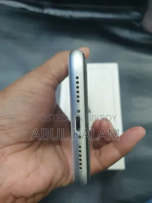 Apple iPhone 11 64 GB White