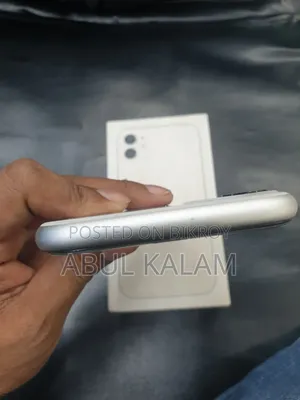 Apple iPhone 11 64 GB White