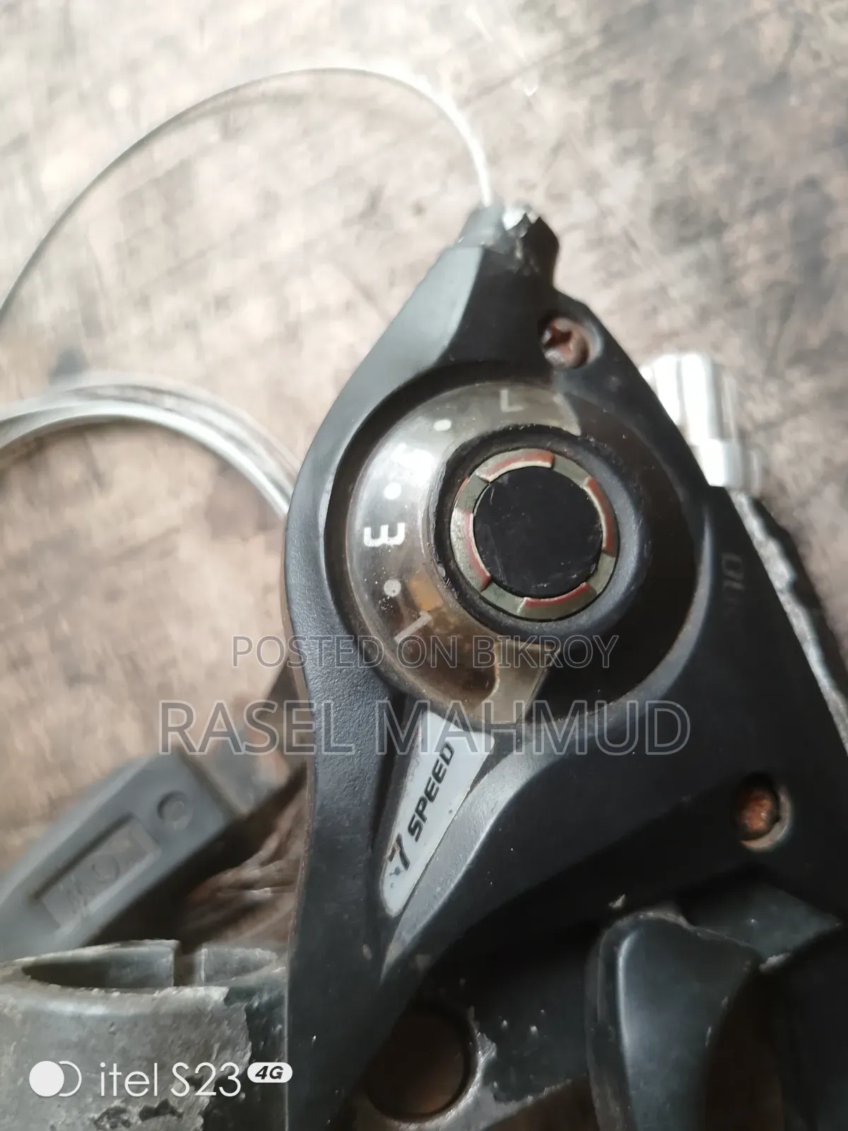 ফ্রী হুইল, ডেরা,শিফটার