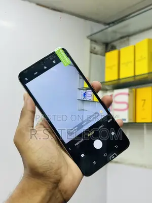 New Vivo Y19 128 GB Green