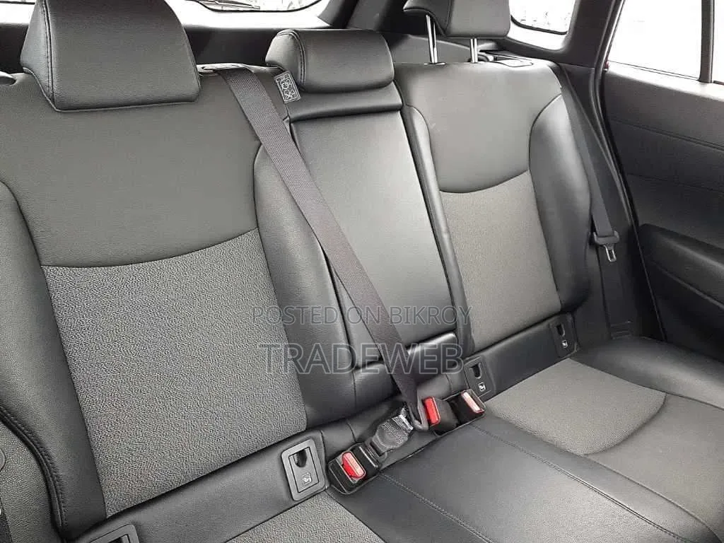 Toyota Corolla Cross 2024 Red