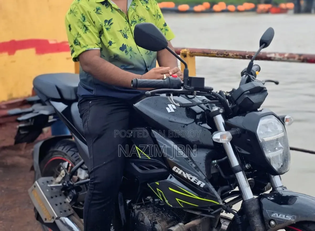 New Suzuki Gixxer 2026 Black