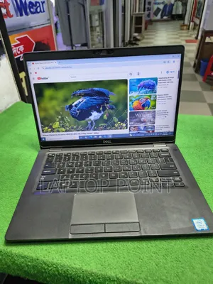 Laptop Dell Latitude 5300 8GB Intel Core i7 SSD 256GB
