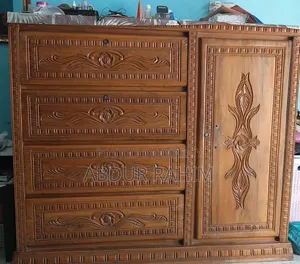 চিটাগাং সেগুন কাঠের ওয়ারড্রব