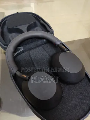 Sony WH-1000XM5 Wireless Noise-Canceling Headphones With Original Case