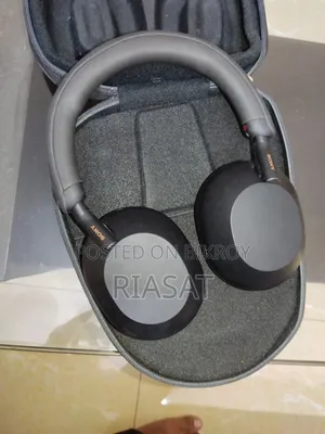 Sony WH-1000XM5 Wireless Noise-Canceling Headphones With Original Case