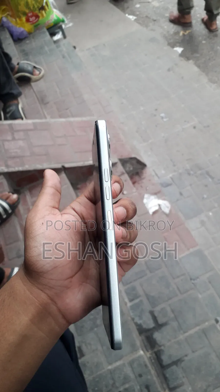 টেকনো স্পার্ক ৪০ ২৫৬ জিবি হোয়াইট