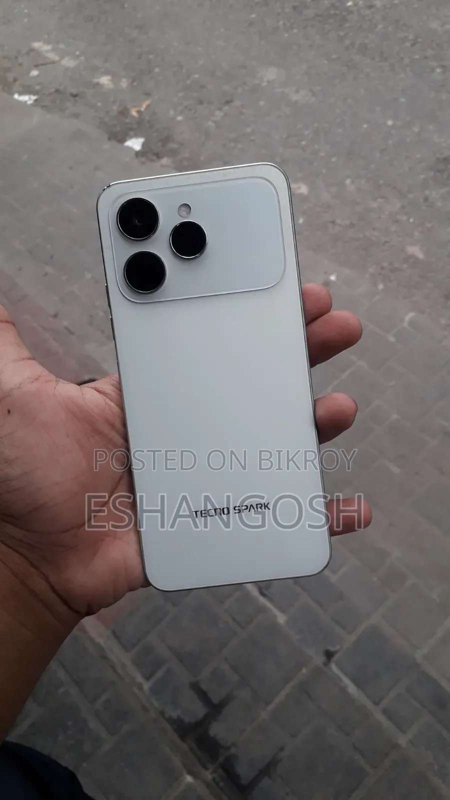 টেকনো স্পার্ক ৪০ ২৫৬ জিবি হোয়াইট
