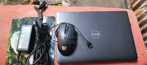 Laptop Dell Latitude 5300 8GB Intel Core i5 HDD 256GB