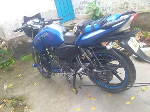 TVS Apache RTR 160 2V 2018 Blue
