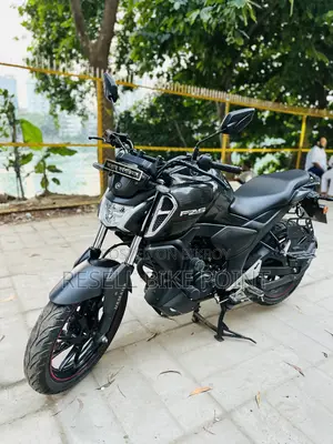 Yamaha FZS V4 2025 Black