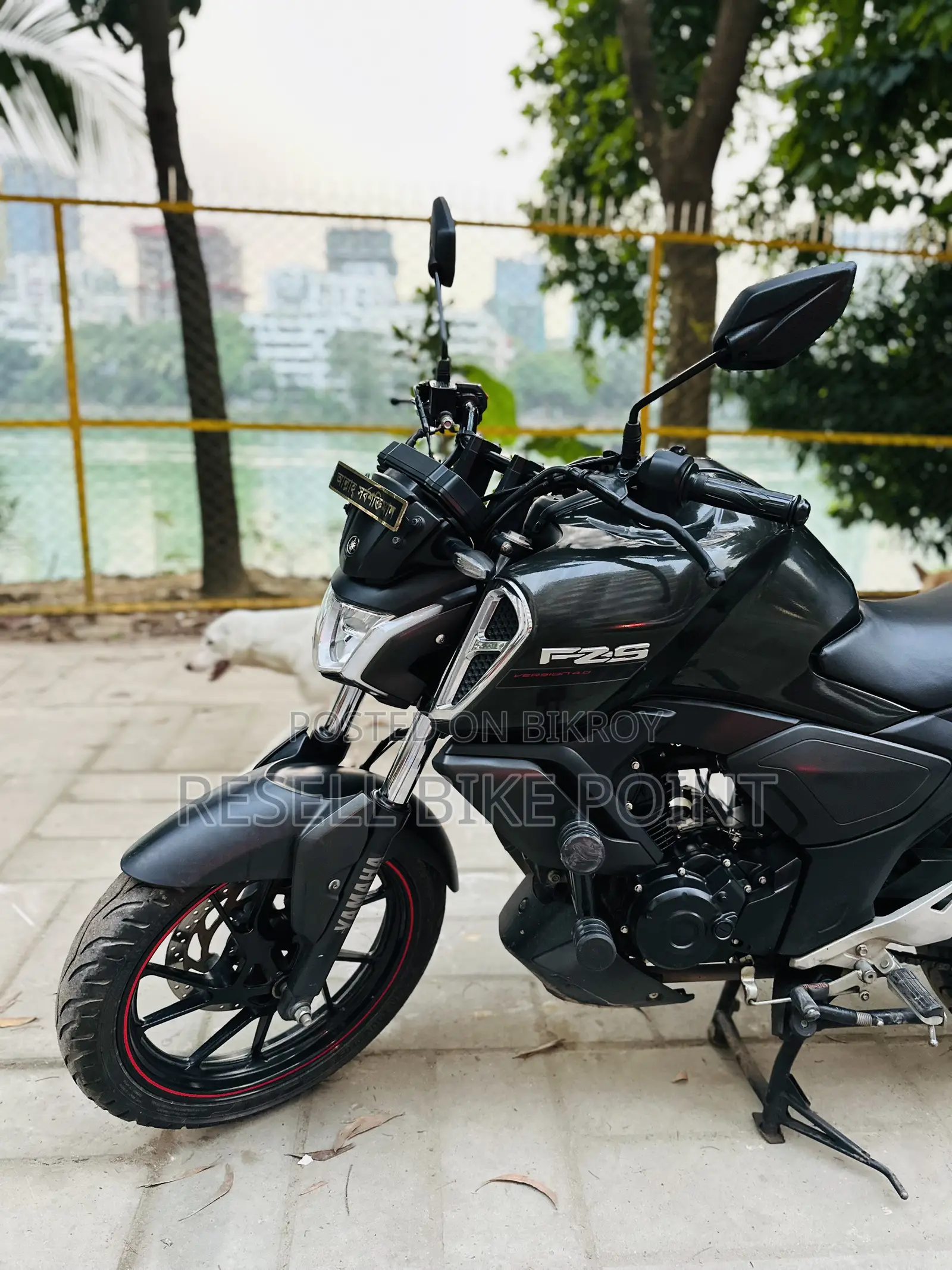 Yamaha FZS V4 2025 Black