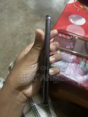 New Samsung Galaxy S22 5G 256 GB Black