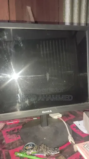 Desktop Computer 8GB AMD SSD 250GB