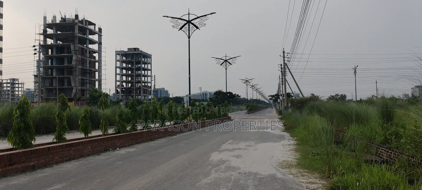 5 Katha South Facing Ready Plot in M Block