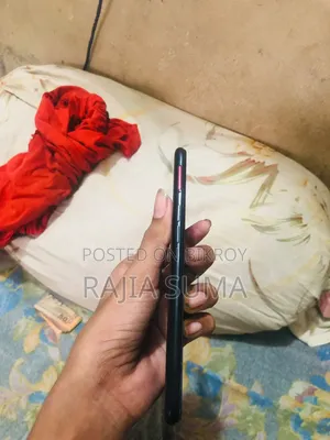 Samsung A10 32 GB Black
