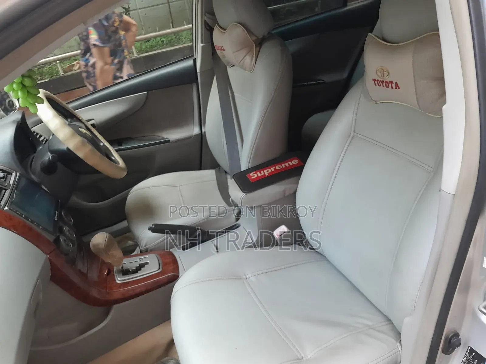 Toyota Axio 2009 Silver