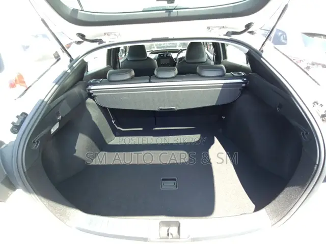 Toyota Prius 2020 Pearl