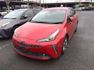Toyota Prius 2020 Red