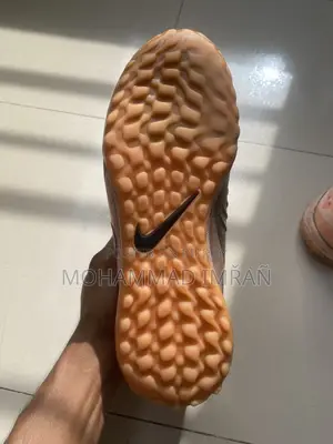 Nike Turf Size 39