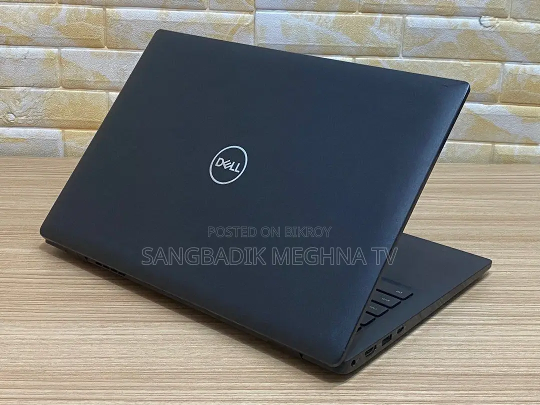 Laptop Dell 3GB Intel SSD 256GB