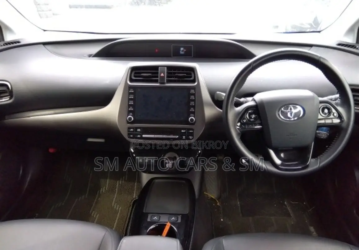 Toyota Prius 2021 Pearl