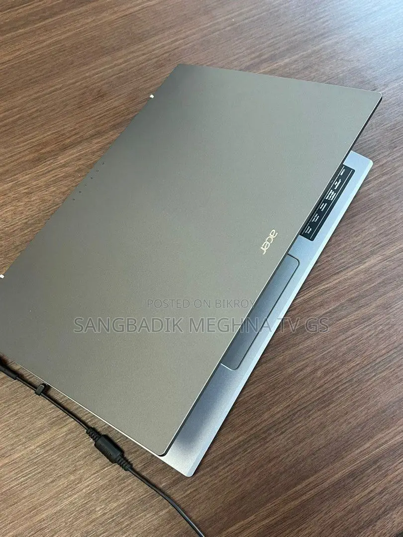 Laptop Acer 4GB Intel SSD 500GB