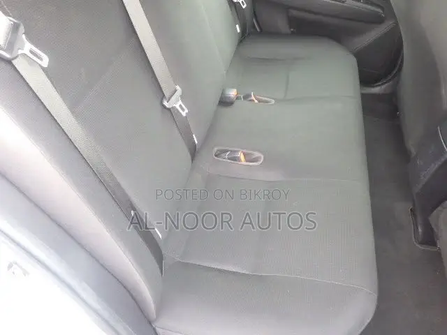 Toyota Axio 2021 Silver