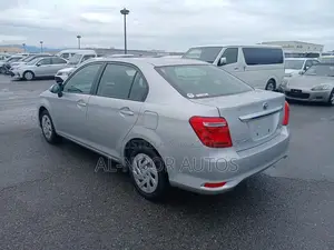 Toyota Axio 2021 Silver