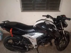 TVS Apache RTR 160 4V 2022 Black