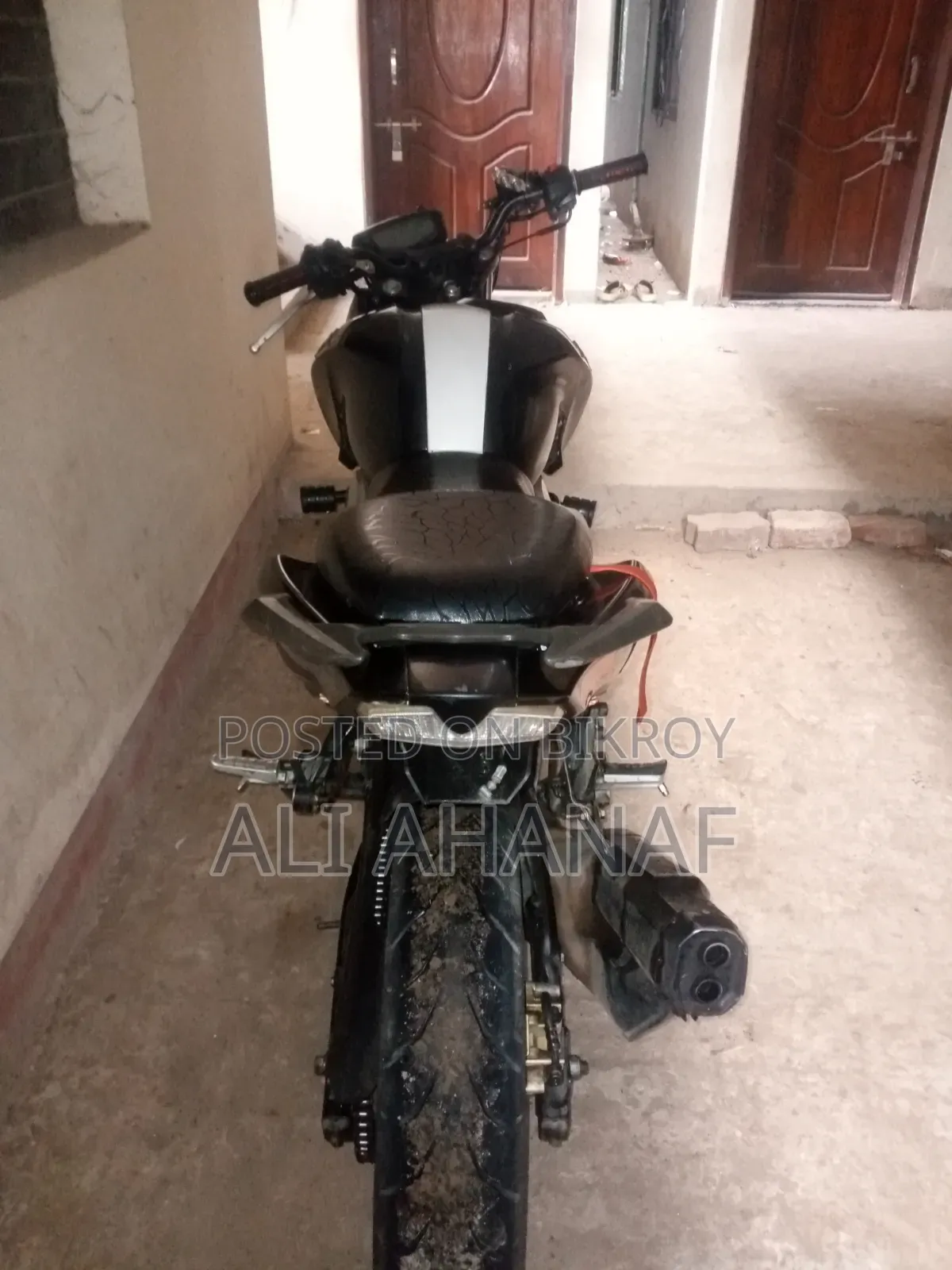 TVS Apache RTR 160 4V 2022 Black