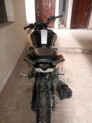 TVS Apache RTR 160 4V 2022 Black