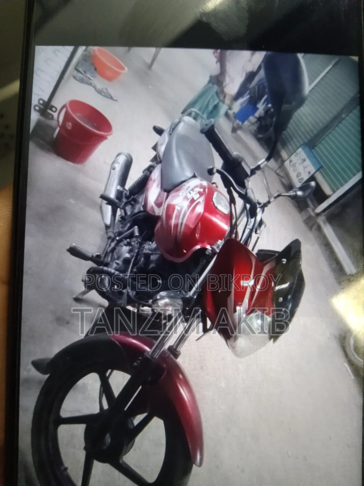 Bajaj Discover 100 2016 Red