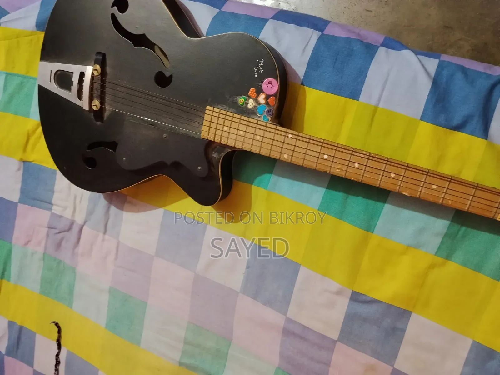 Guitar Instrument