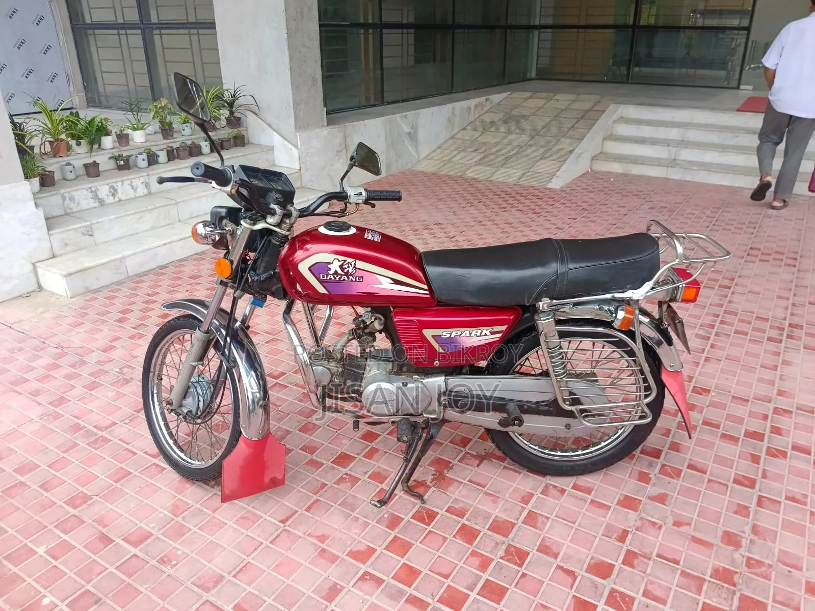 Dayang DY100-A 2011 Red
