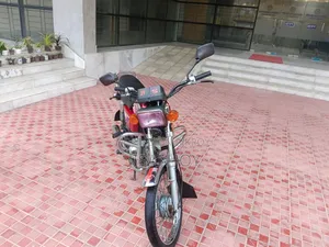 Dayang DY100-A 2011 Red