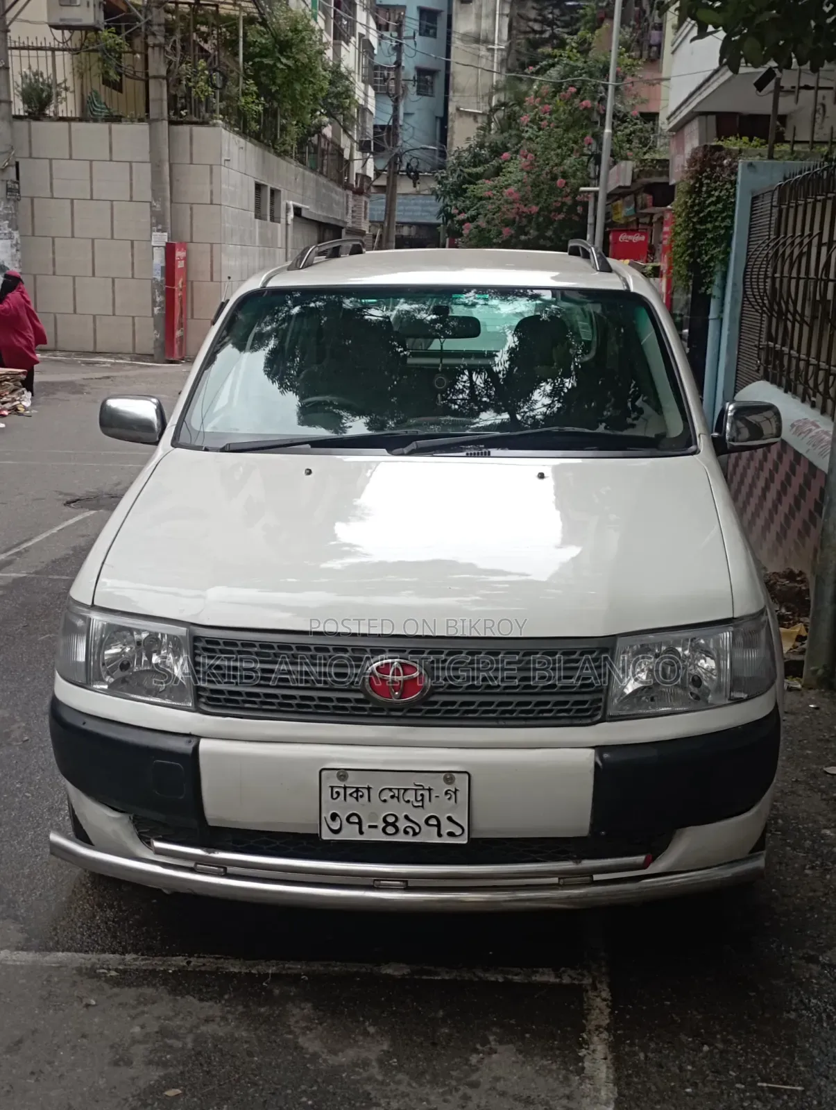 Toyota Probox 2009 White