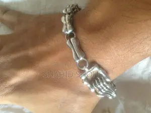 পুরুষদের জন্য স্টেইনলেস স্টিলের ব্রসলেট