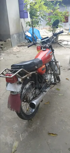 Walton Fusion 125 EX 2018 Red