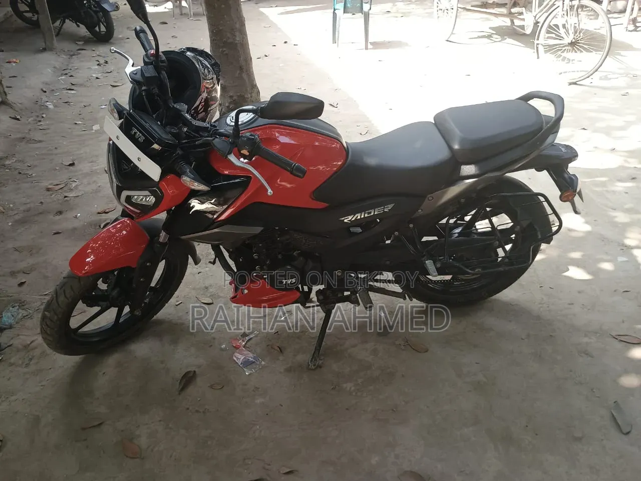 TVS Raider 125 2022 Red