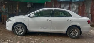 Toyota Axio 2009 White