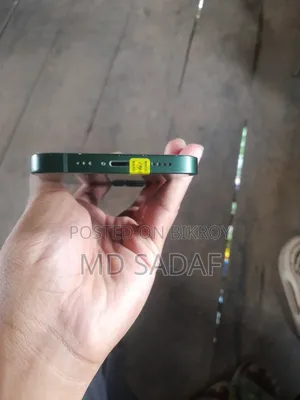Apple iPhone 13 128 GB Green