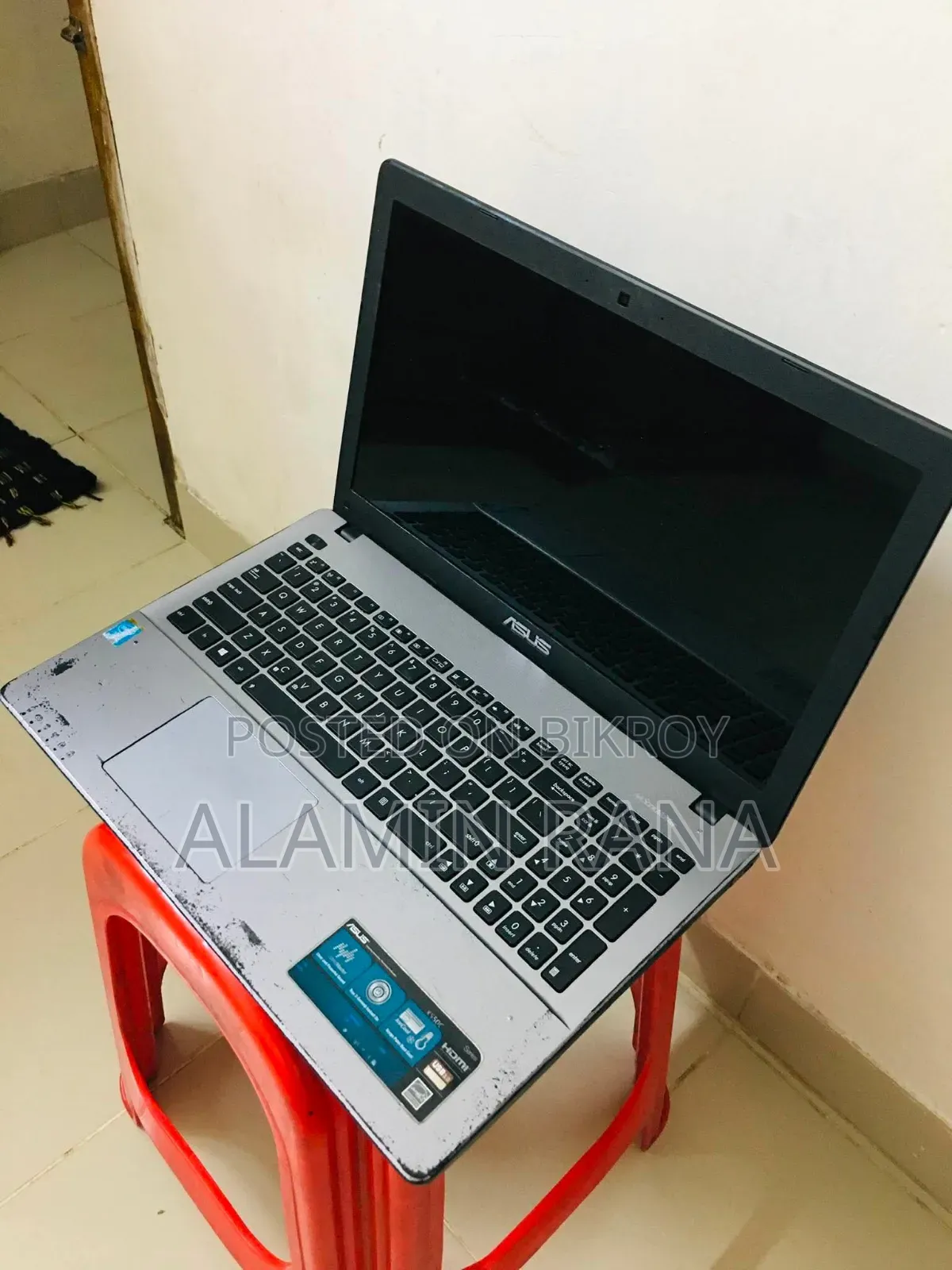 Laptop Asus X550CA 6GB Intel Pentium HDD 500GB
